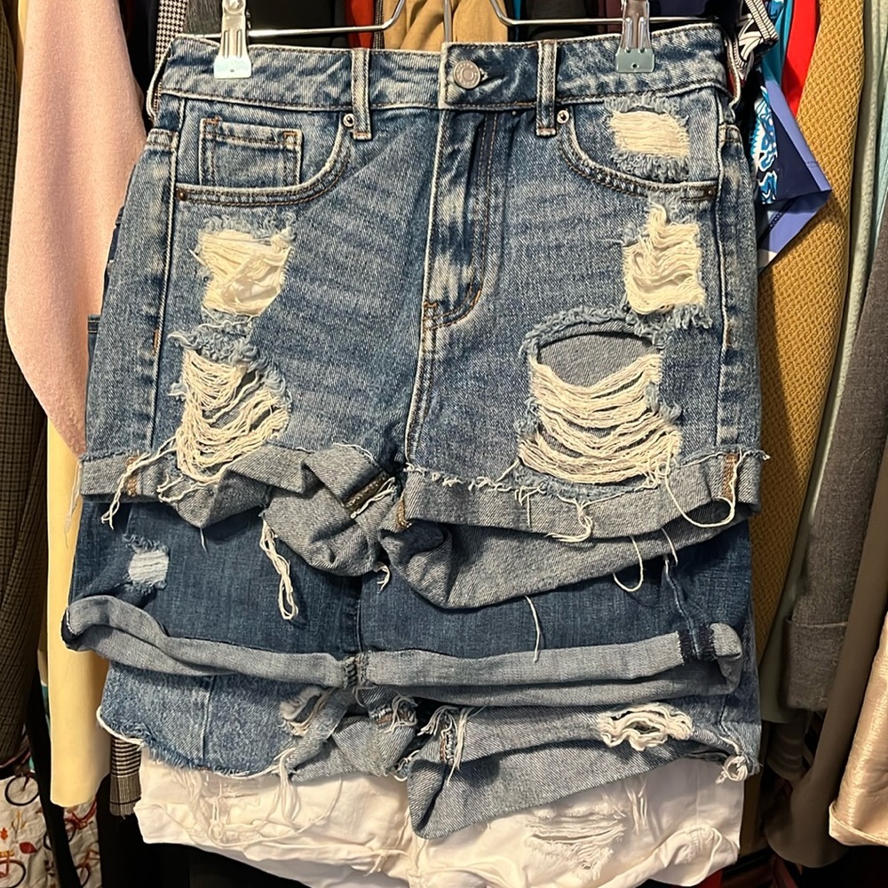 PAC SUN shorts. Summer isn’t over yet!